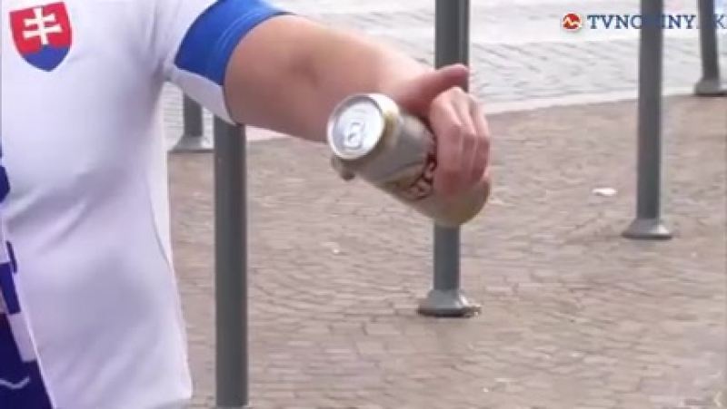 Словацкие и российские болельщики столкнулись на улице