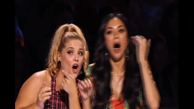 Художник на шоу талантов нарисовал портрет членом