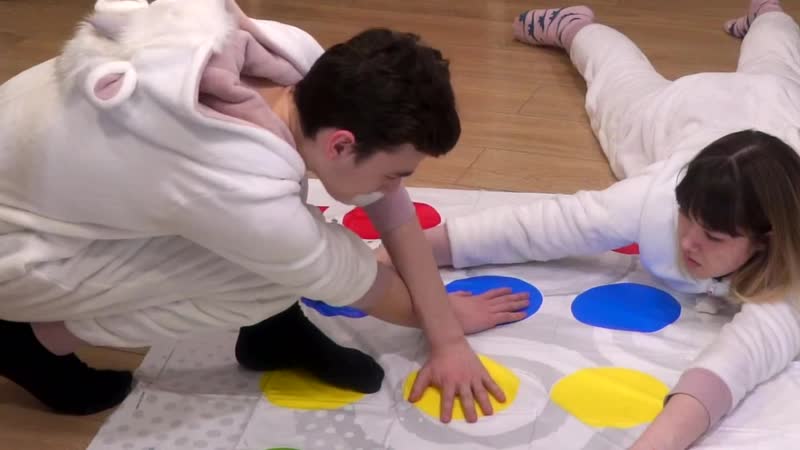 Thebrianmaps пижамная вечеринка с анастасиз