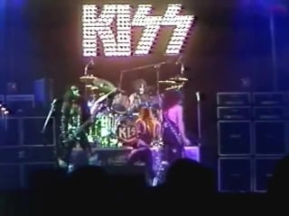 Kiss live at cobo hall,detroit,usa 1976 [3d]