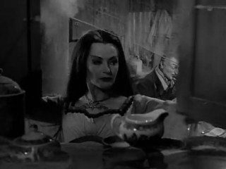 The munsters (1964) s01e03 a walk on the mild side
