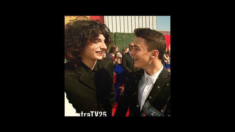 Finn wolfhard &amp; noah schnapp
