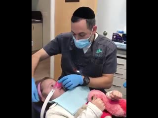 Magical tooth extraction on this brave little girl 😍 when treating porn specially those who are very nervous, it’s a great