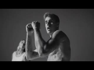 Hailey and justin bieber for the new campaign of calvin klein