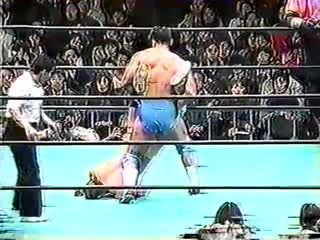 Kenta kobashi/jun akiyama/jinsei shinzaki vs vader/yoshihiro takayama/masahito kakihara [jip]