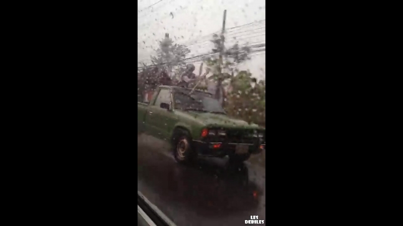 Комплектация, ручные дворники