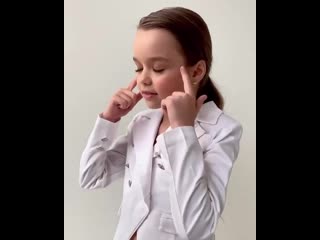 Красивая девочка настя князева