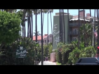 Thursday, july 23, 2015 scott disick met kourtney kardashian for their first custody negotiation at the beverly hills hotel