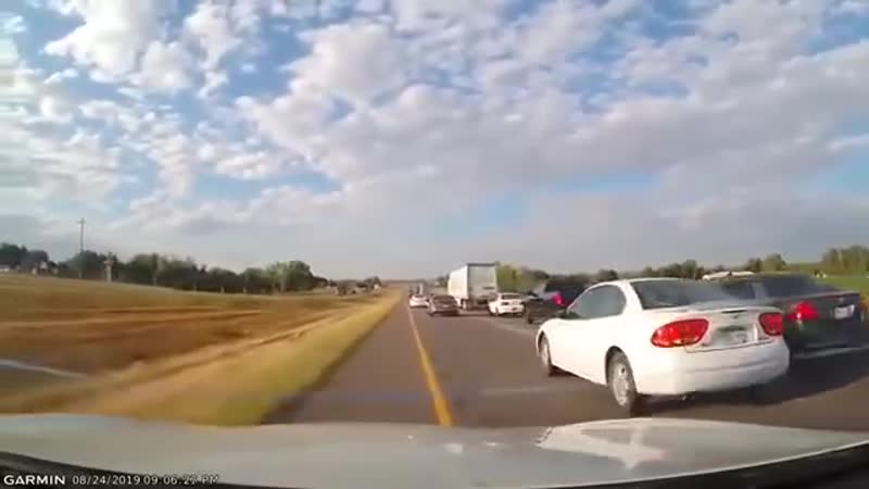 Чудом избежал аварии