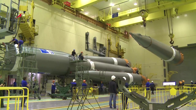 Сборка "пакета" рн «союз 2 1а»