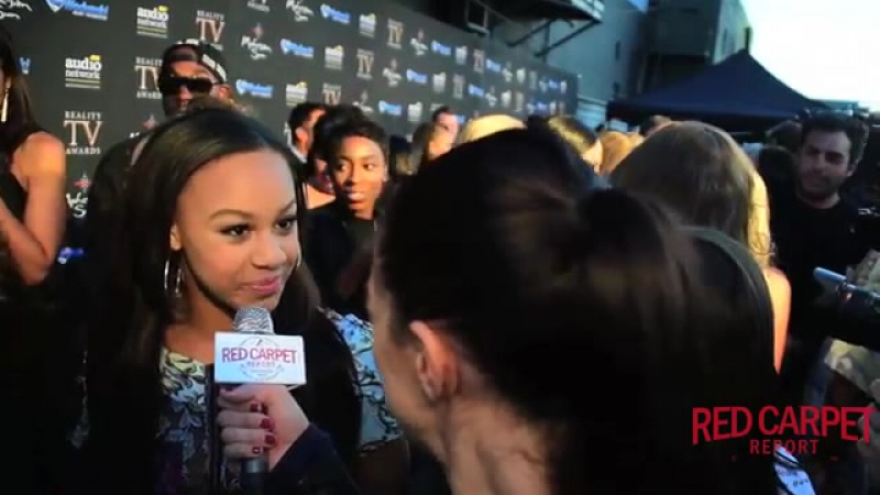 Nia frazier #dancemoms interviewed at the 3rd annual reality tv awards #rtvas