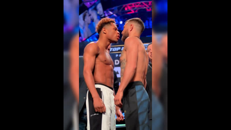 Девин хейни толкнул василия ломаченко на стердауне