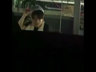 The best magicians are shaking ladies and gentlemen, let's welcome jeon jungkook✨