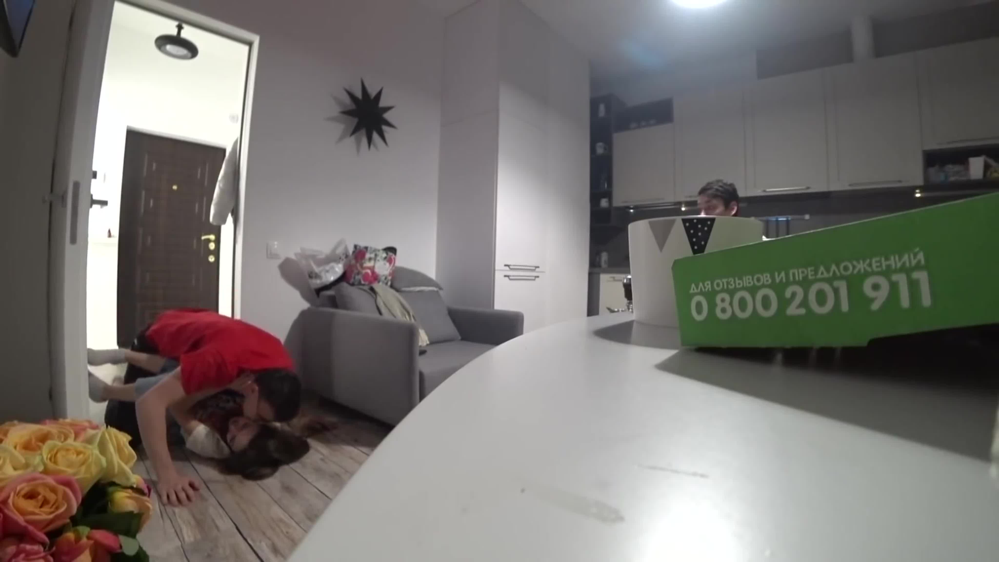 Голая дочка　gettube Извращенец хочет девушку 24 часа пранк! ее реакция и друга! watch online