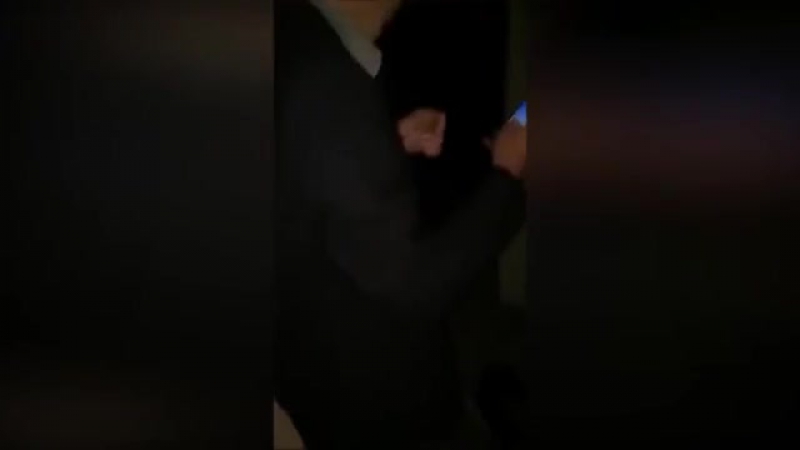 Поймал девушку на измене (огого видео есть что посмотреть)