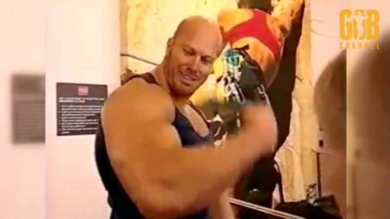 Нэйтан джонс громила из “трои “ и “безумного макса “!