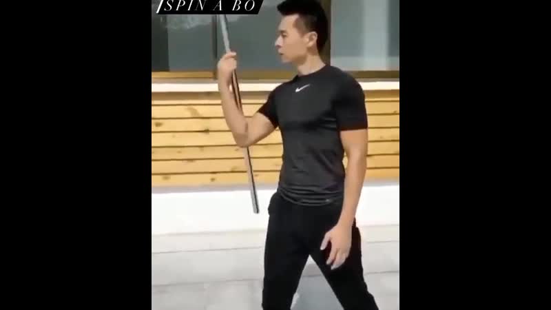 Вращение посоха одной рукой!