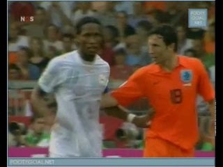 Didier drogba joke with van bommel