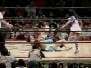 4 chihiro nakano and makie numao vs takafumi (rie tamada and yumi fukawa)