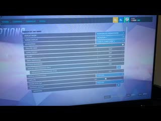 Does anyone know why my overwatch is bugging like this? it only happens when a menu change happens and doesn’t impact me when i’