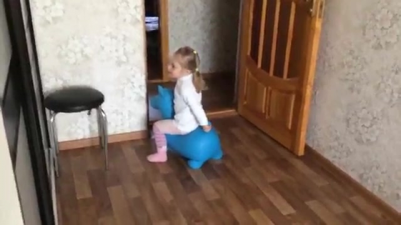 Резиновый прыгун ослик