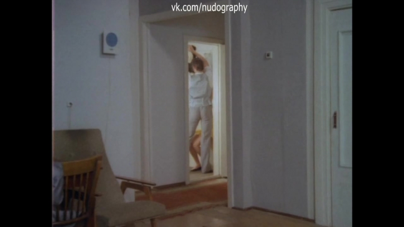 Наталья васина голая в фильме "мафия бессмертна" (1993, леонид партигул)