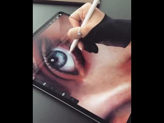 Sketching by insta@la aura (𝐋𝐀𝐔𝐑𝐀 𝐇 𝐑𝐔𝐁𝐈𝐍)