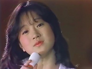 Akina nakamori slow motion