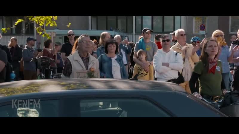 Kenfm am set „hygiene demo“ rosa luxemburg platz am in berlin