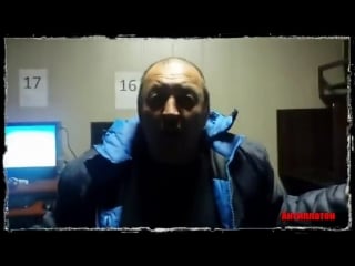 Я колхозник зато в жопу не ебусь