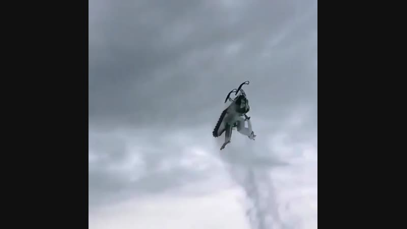 Эпичный прыжок почти