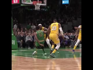 Marcus smart assist to enes kanter