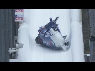 Team ryo shinohara crash in winterberg