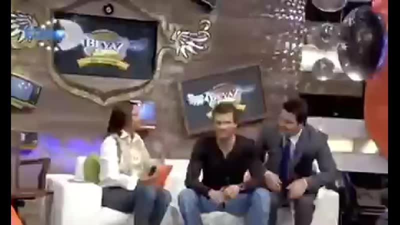 Кыванч поет