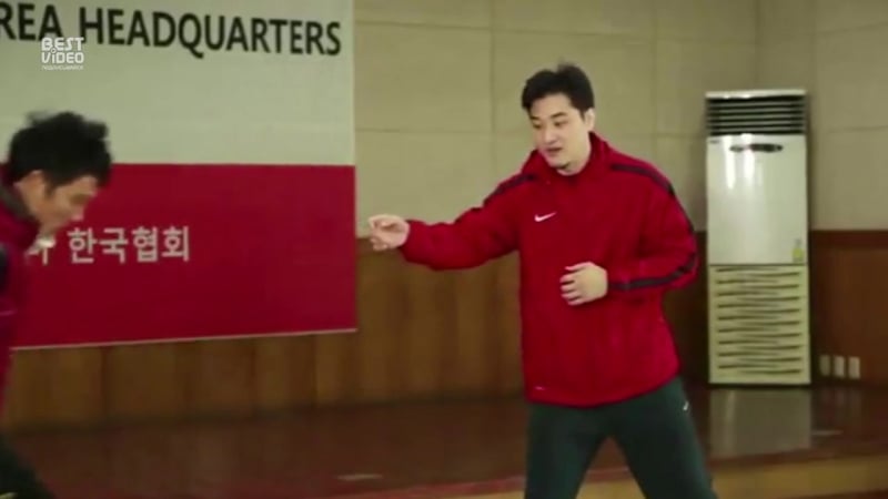 Уроки самообороны