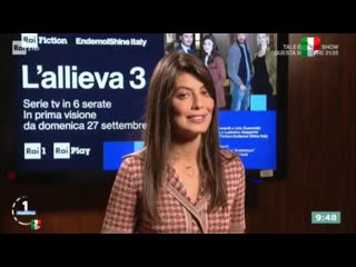 #lallieva3 alessandra mastronardi e lino guanciale ospiti a uno mattina