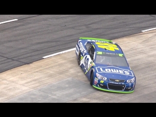 Jimmie johnson spins during martinsville qualifying