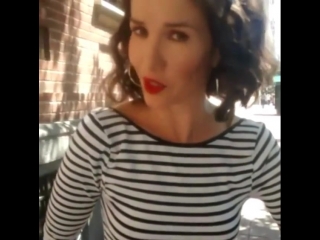 Natalia oreiro y nada mas on instagram naty saludando a las incondicionales 1502 nat