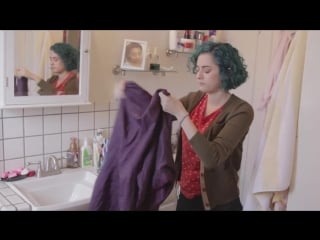 Things you do in other people’s bathrooms