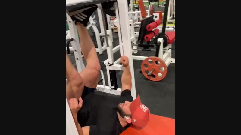 Треним ноги