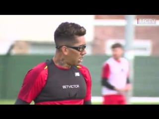 Inside training melwood −