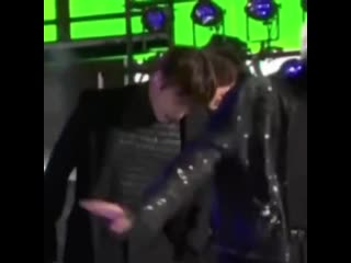 Накаченная грудь чонгука