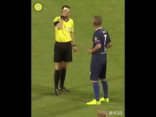 Referee trolls player