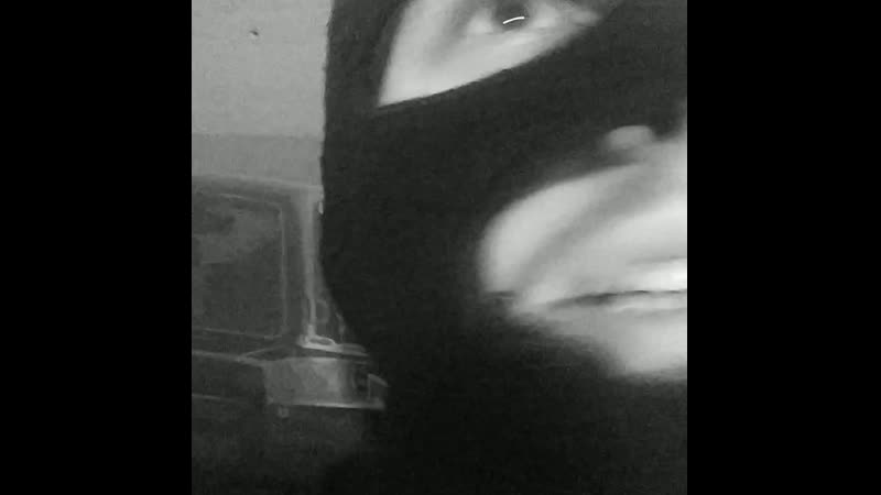 "походки у всех разные"