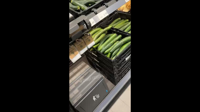 Украинец негодует, фураж в европе ненатуральный не за то скакали поросята