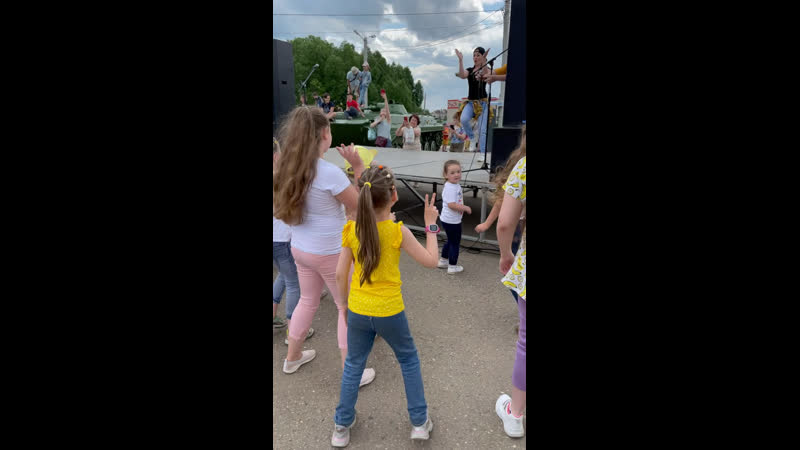 Зумба разминка