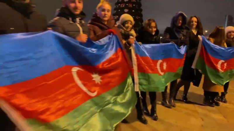 🇧🇾🇦🇿 12 декабря в 21 00 в столице беларуси у национальной библиотеки собрались азербайджанцы