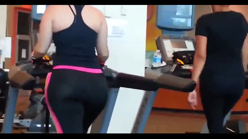 Здоровенная жопа😘😍❤