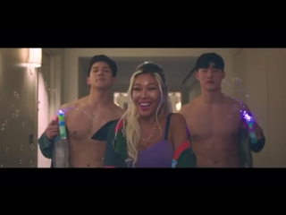 Flowsik x jessi wet | korean underground