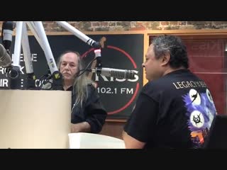 Ули джон рот interview rádio kiss fm 102 1 (são paulo)